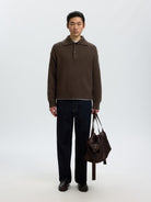 SLMCODY Polo en maille de laine, coupe décontractée — Selected Homme — Turkish Coffee — porté 2 | Appart 17 Bruxelles