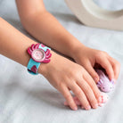 Montre slap enfant Time Pals — Mava Design — Axolotl — packshot | Appart 17 Bruxelles