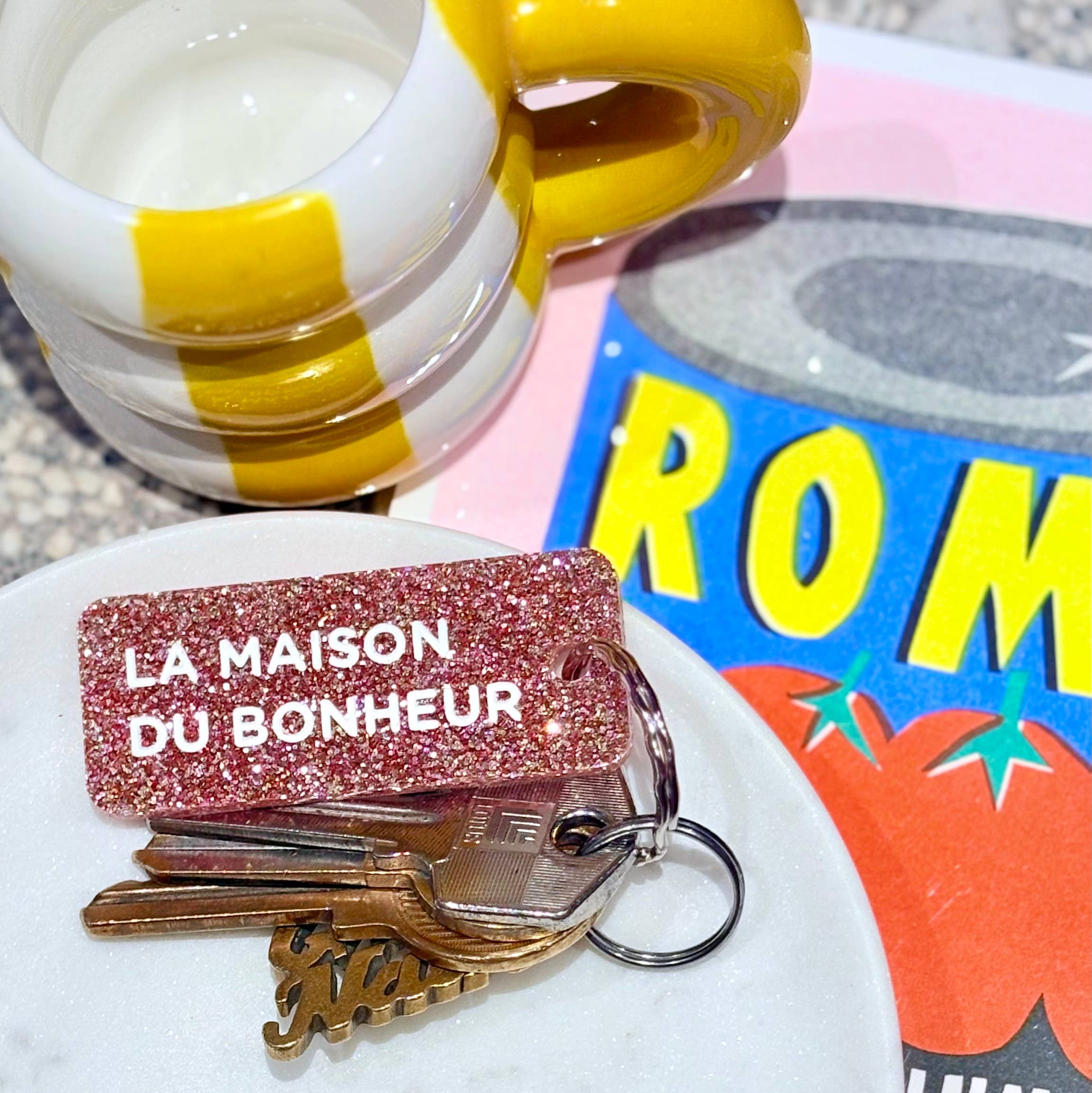 LA MAISON DU BONHEUR Porte-clés à paillettes Plus de Love: Or