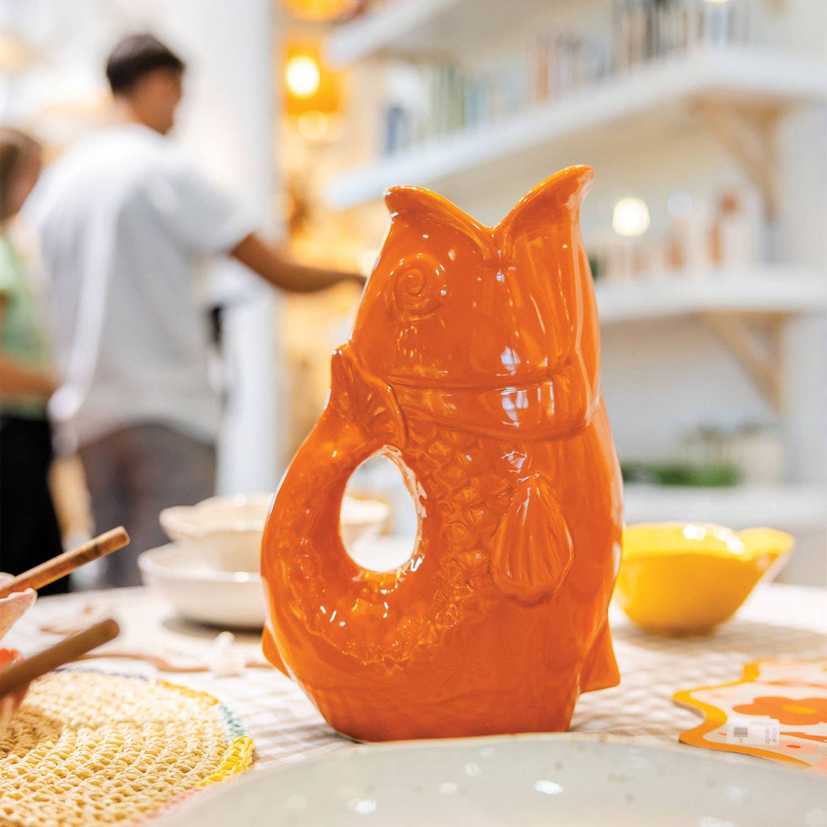 Vasen-Krug Fisch Orange – Opjet Paris