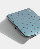 Housse d'ordinateur 13" et 14" matelassée en polyester recyclé — Wouf — Polka — détail 4 | Appart 17 Bruxelles