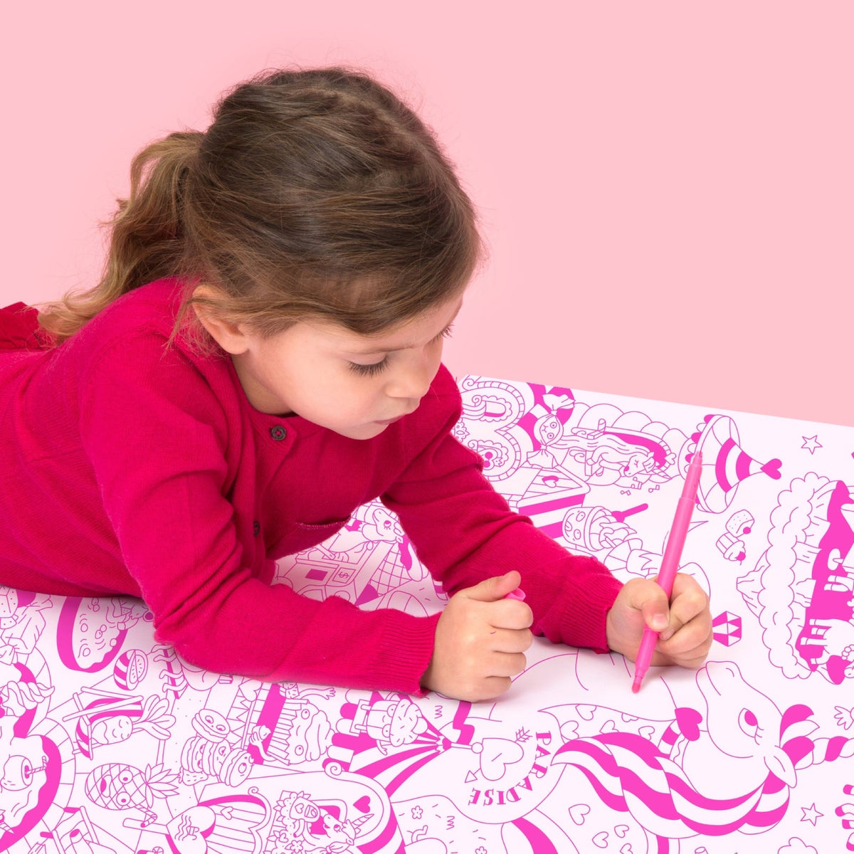 Poster géant à colorier 70 × 100 cm — OMY — Lily — autre vue 4 | Appart 17 Bruxelles