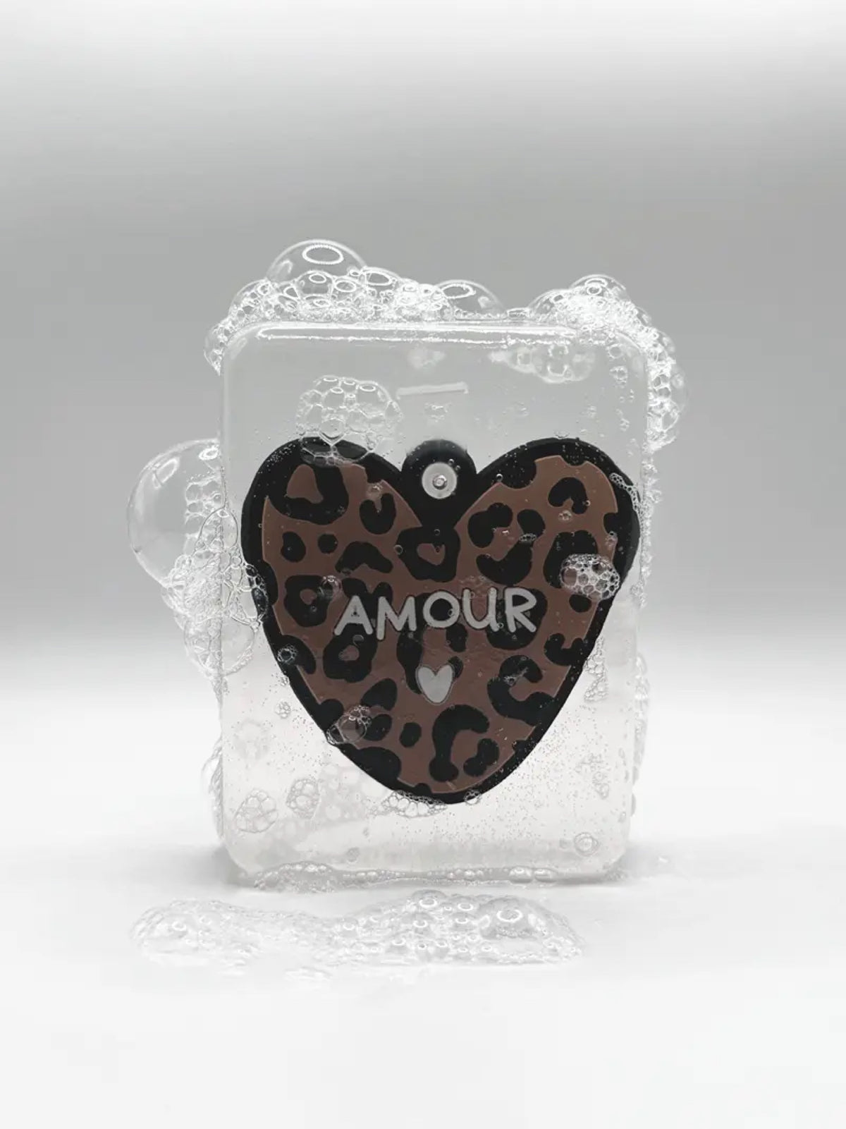 Savon surprise cœur Atelier Wagram × Ludi Soap — Ludi Soap — Amour — packshot | Appart 17 Bruxelles