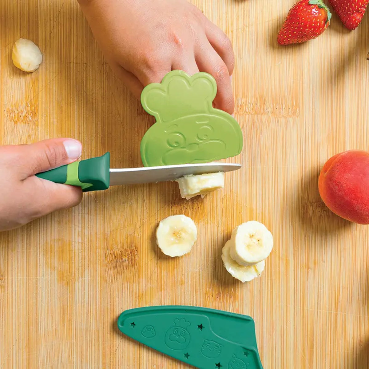 Couteau de cuisine pour enfant avec protège-doigts — Chefclub Kids — Vert — autre vue 4 | Appart 17 Bruxelles