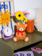 Vase ourson Teddy en céramique, taille S — DOIY — Caramel — en situation | Appart 17 Bruxelles