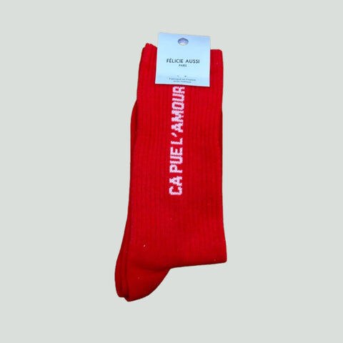 Chaussettes « Ça pue l'amour » — Félicie Aussi — Rouge coquelicot — photo produit | Appart 17 Bruxelles