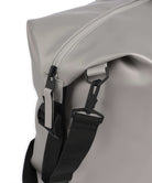 Hilo Weekend Bag W3 — Rains — Nimbus — détail de la bandoulière | Appart 17 Bruxelles