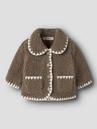 NBFLAJO Veste teddy à bordure brodée bébé fille — Lil' Atelier — Shitake — autre vue 4 | Appart 17 Bruxelles