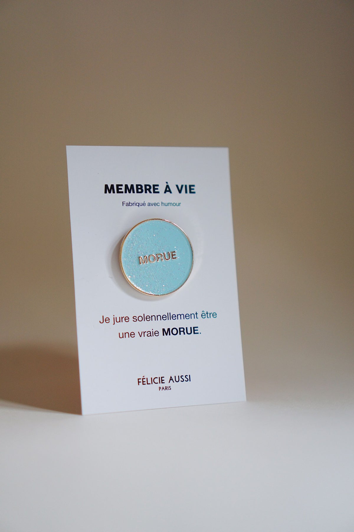Pin's « Morue » — Félicie Aussi — Turquoise pailleté — photo produit | Appart 17 Bruxelles