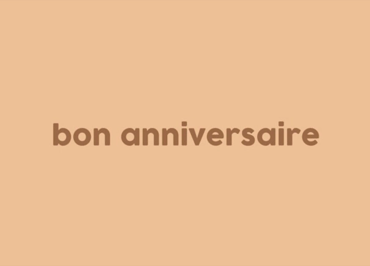 Félicie Aussi Carte animée 3D « Bon anniversaire / vieux croûton » — Felicie Aussi — Bon anniversaire / vieux croûton — photo produit | Appart 17 Bruxelles