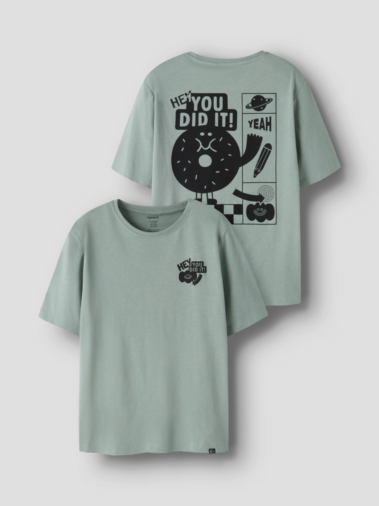 NKMKNASO T-shirt « You did it! » garçon — name it — Green Milieu — porté | Appart 17 Bruxelles