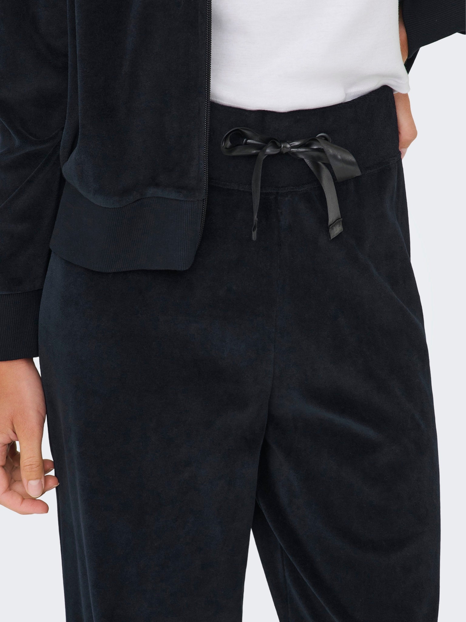 JDYVIDA Pantalon jogging en velours — Noir — vue 4