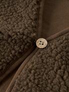 NMNJONO Gilet sans manches en sherpa enfant — Lil' Atelier — Teak — autre vue 4 | Appart 17 Bruxelles