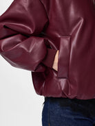 PCLARA Veste Bomber — Pieces — vue de face | Appart 17