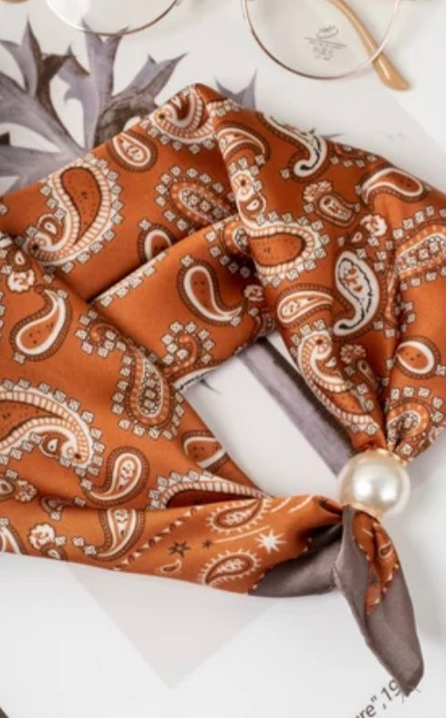 COSMOS - Foulard perle magnétique