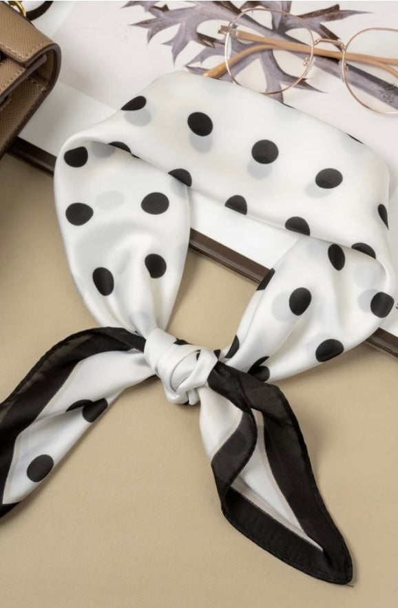 COSMOS - Foulard 70x70