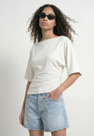 Top drapé manches courtes Blanc – HYPEDROP | Appart 17