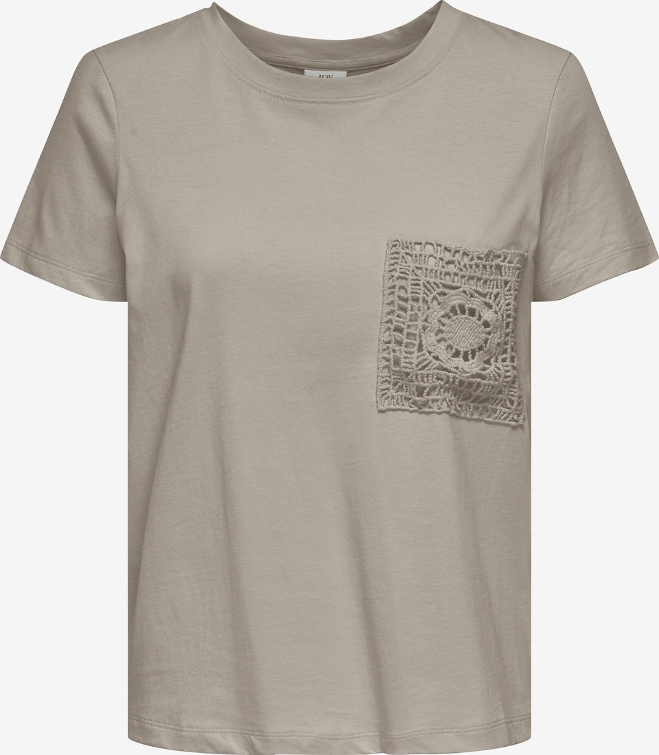 JDYSELMA S/S CROCHET POCKET TOP — Appart 17 Bruxelles
