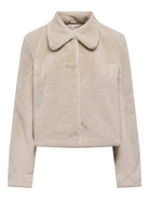 JDYMACY Veste courte en fausse fourrure Moonbeam – JDY | Appart 17