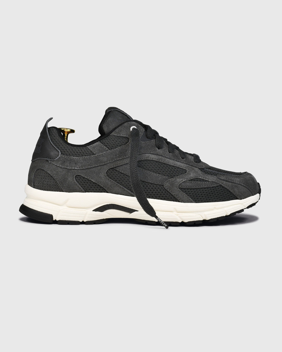Sneakers Mercer The Re-Run Premium anthracite, daim et mesh — profil | Appart 17