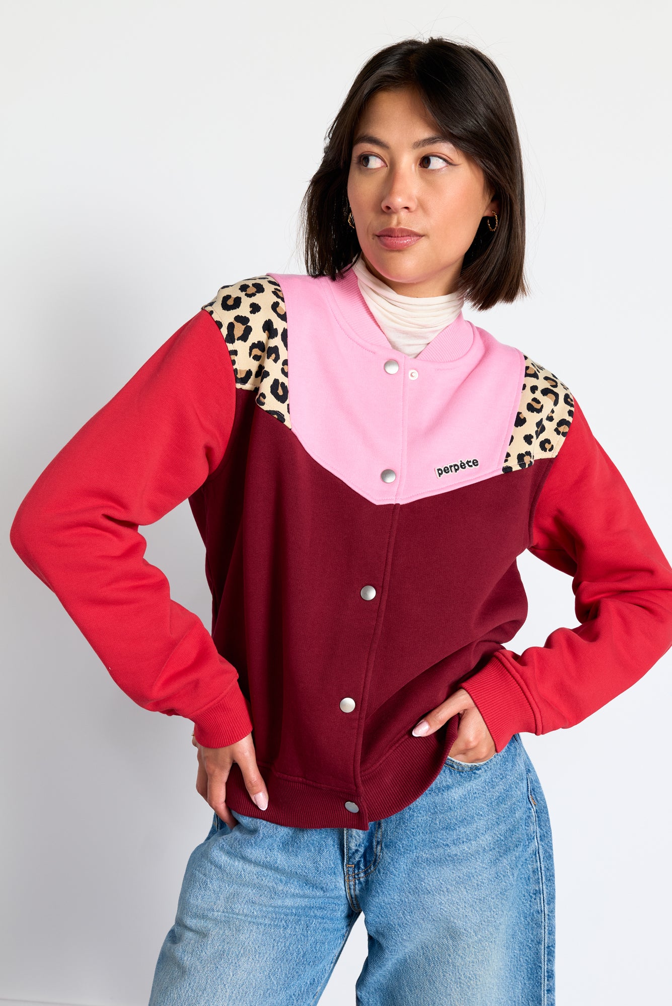 Perpéte Cardigan Jennifer rouge — Appart 17 Bruxelles
