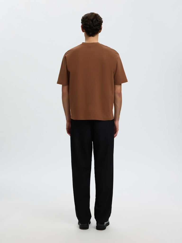 SLMLOOSEOSCAR SS O-NECK TEE NOOS - SELECTED-MEN_Autumnwinter_5042116_16094143_3.jpg