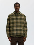 SLMOLE-PABLO Surchemise en laine mélangée Forest Night Oatmeal – Selected Homme | Appart 17