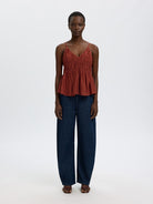 SLFJACKIE STRAP TOP B - SELECTED-WOM_Springsummer_4985589_16101379_3.jpg