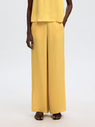 SLFLAURA Pantalon taille haute fendu Ochre – Selected Femme | Appart 17