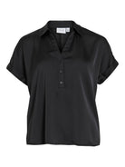 VIENNA RAVENNA Top manches courtes en satin recyclé Black Beauty – VILA | Appart 17