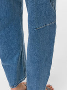VIBRADY Jean — Medium Blue Denim Wash 009 & Black Denim Wash 501 | Appart 17