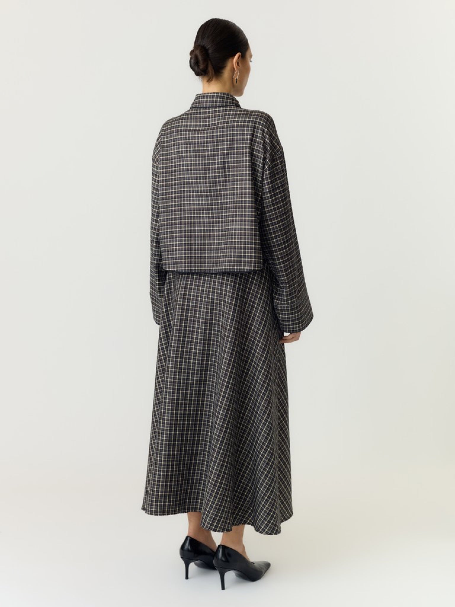 YASTULVA Short — Black Tulva | Appart 17