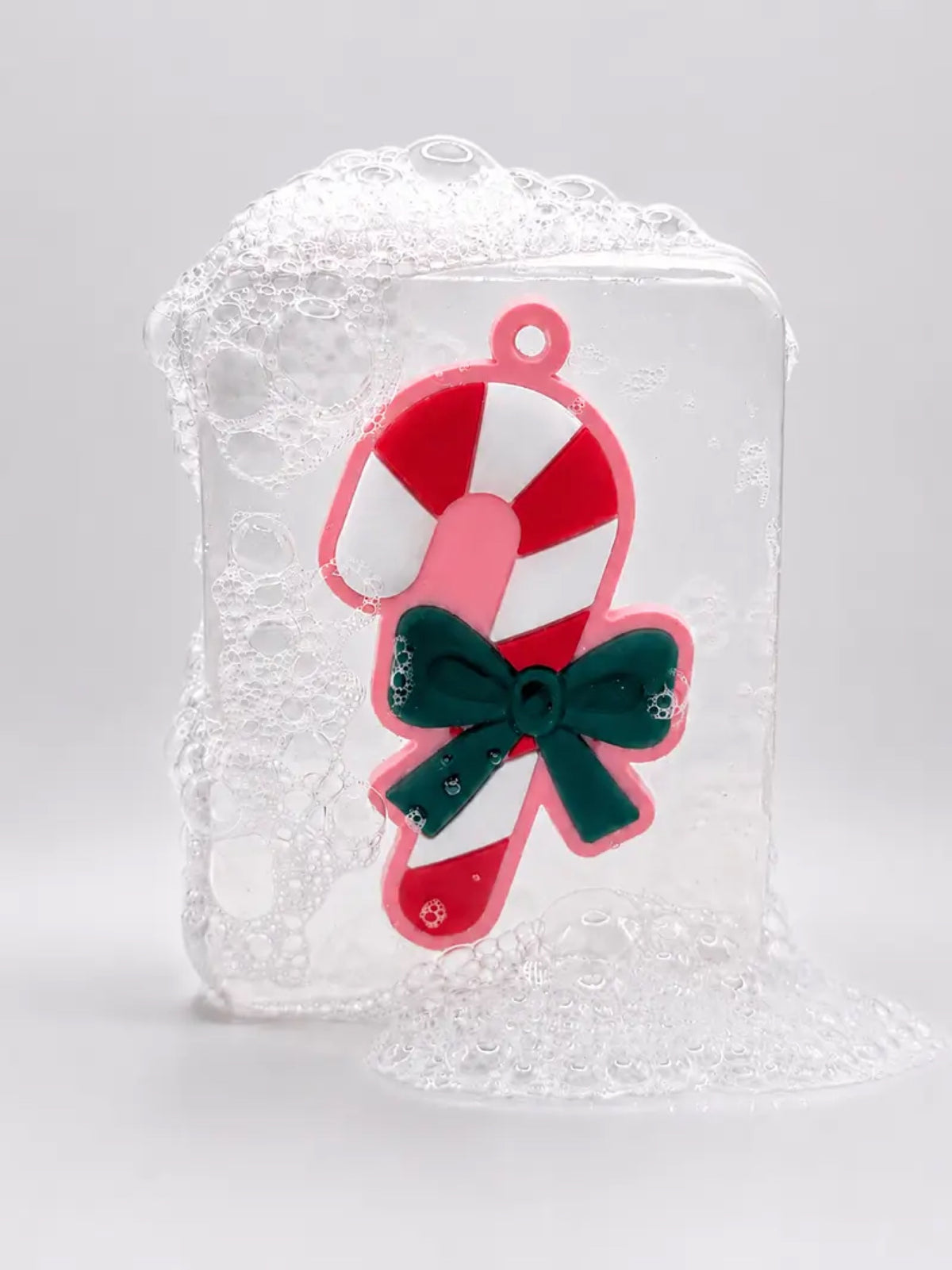 Savon surprise de Noël à décoration à suspendre — Ludi Soap — Sucre d'orge rose — packshot | Appart 17 Bruxelles