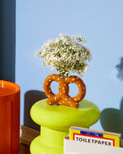 Fluid Market Vase Bretzel en céramique — Fluid Market — Marron — en situation 2 | Appart 17 Bruxelles