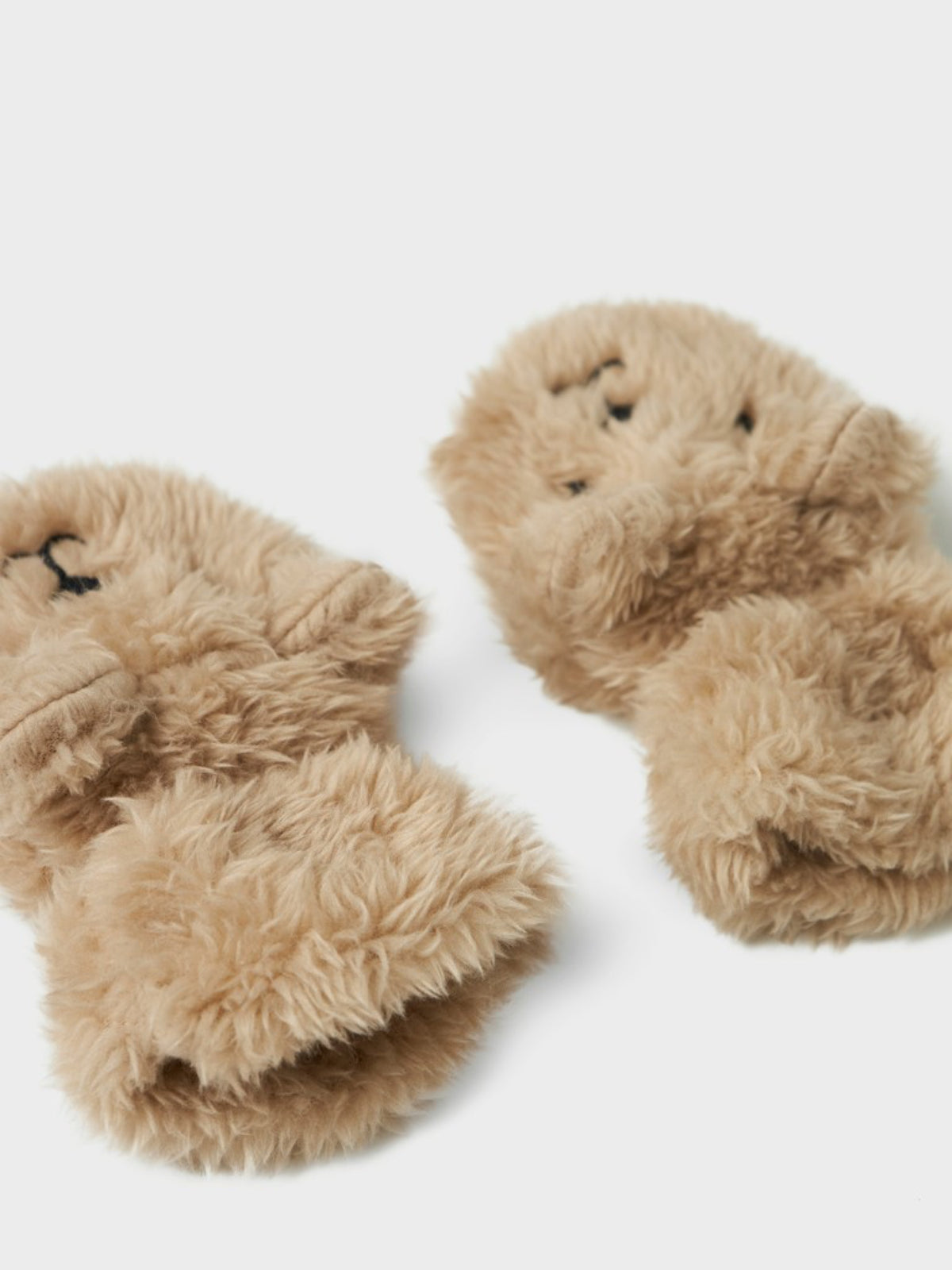 NBNMATUTA Ensemble bonnet ourson et moufles en teddy — name it — Pure Cashmere — autre vue 4 | Appart 17 Bruxelles