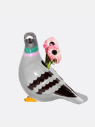 Vase pigeon en céramique, taille M — DOIY — Gris — mis en scène 3 | Appart 17 Bruxelles