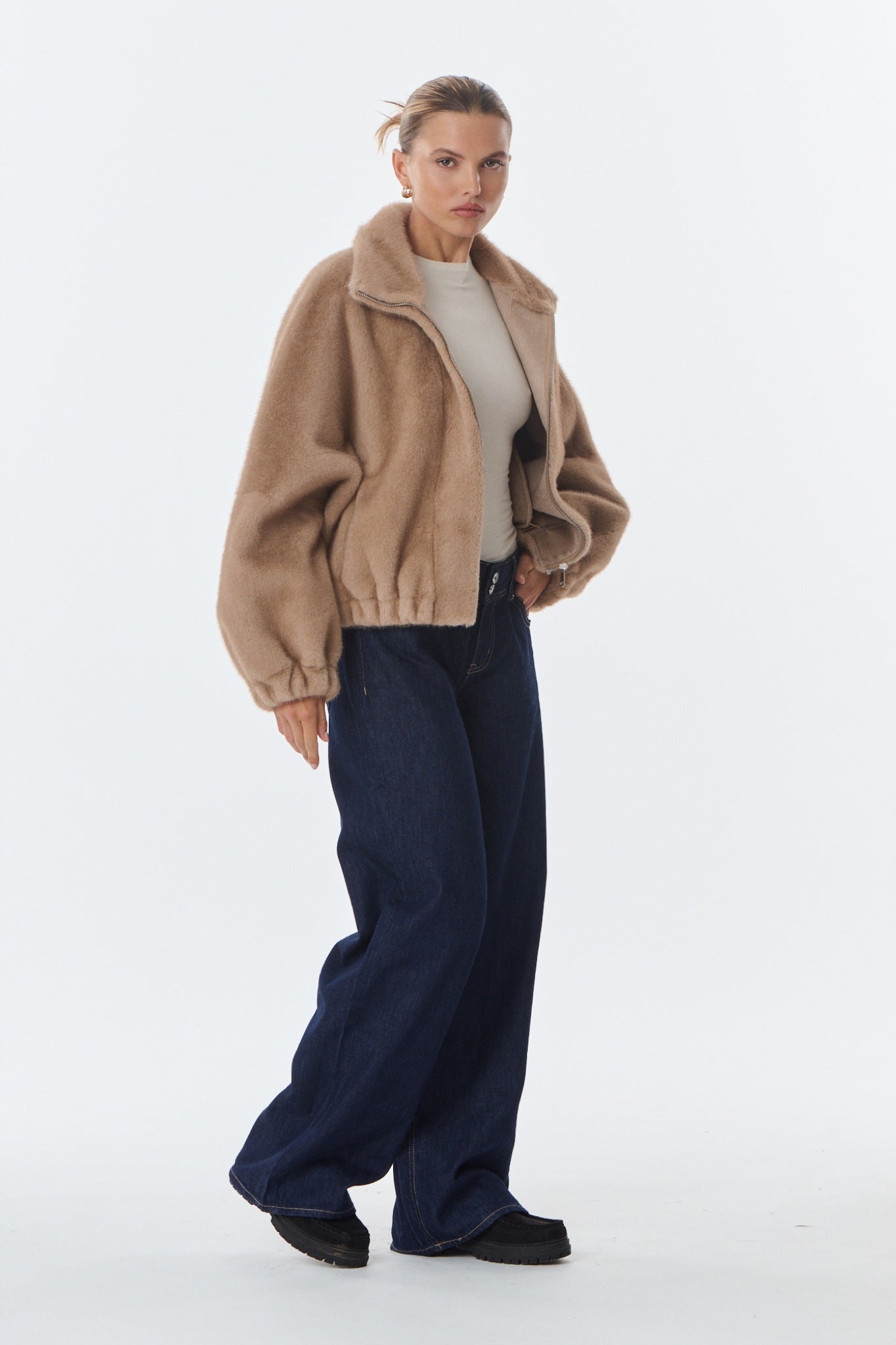 JOSIE Blouson en fausse fourrure — Taupe — vue 2
