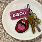 BISOU Porte-clés à paillettes Plus de Love: Or — Appart 17 Bruxelles