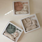 Coffret repas bébé en silicone — Mushie — Bees — mise en situation 4 | Appart 17 Bruxelles