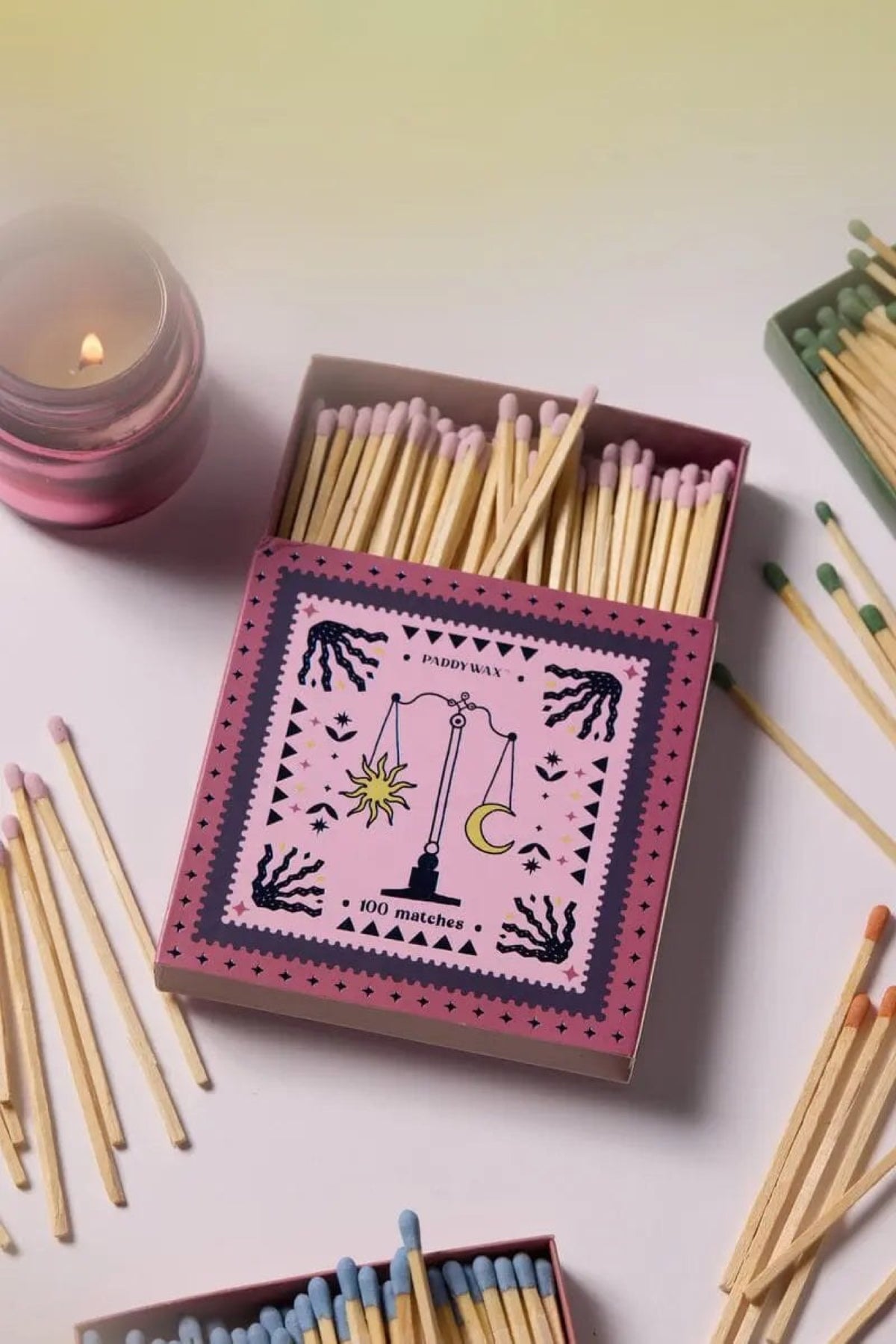 Paddywax Jumbo Boxed Matches Grande boîte de 100 allumettes — Paddywax — Balance — en situation 3 | Appart 17 Bruxelles