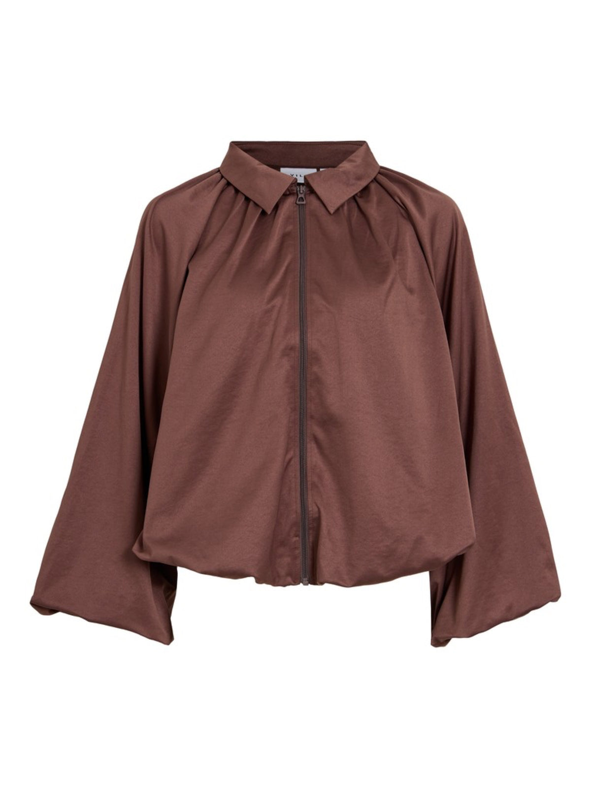 VISPORTY Veste courte volume en satin, zippée — VILA — Raisin — packshot | Appart 17 Bruxelles