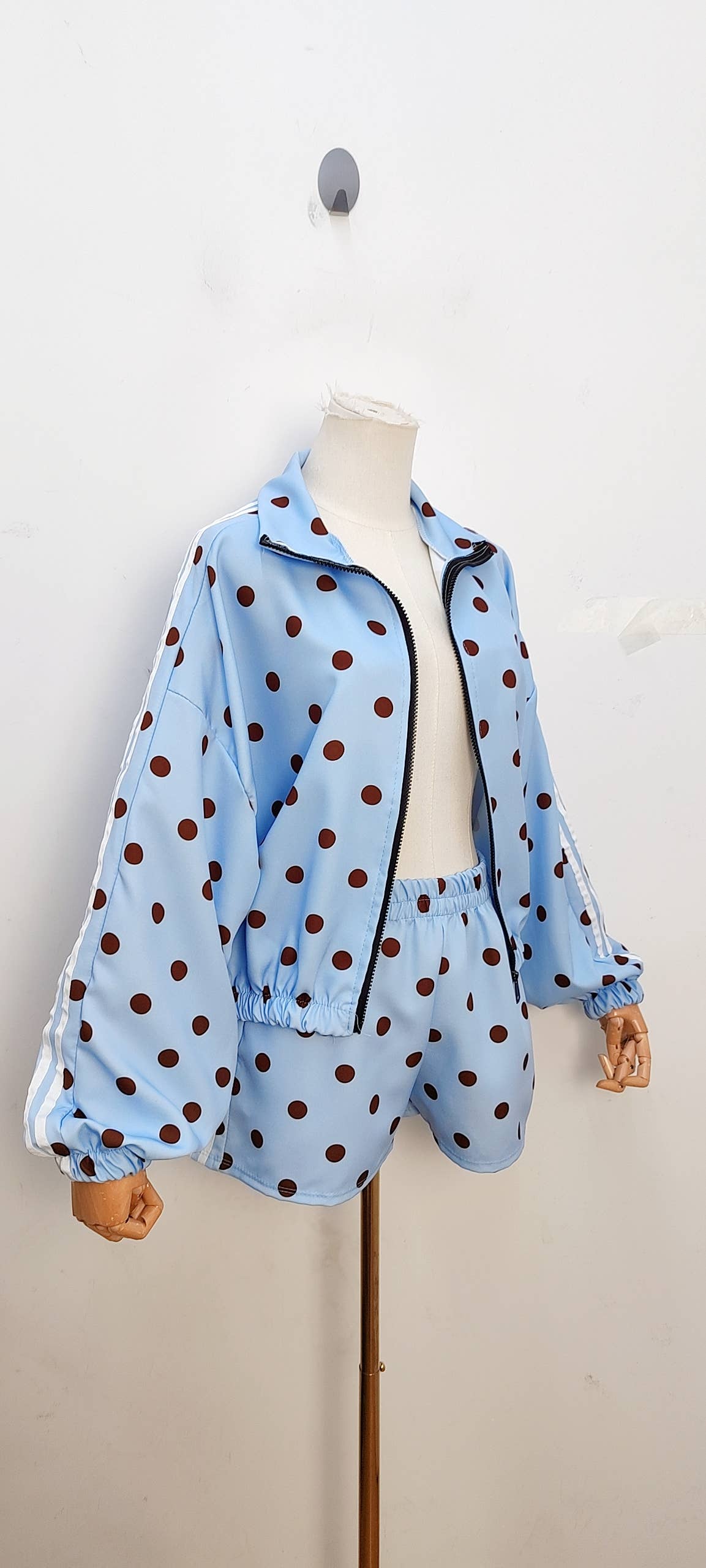 Ensemble veste et short à pois — Bleu ciel — vue 3 | Appart 17