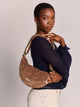 Hindbag Andrea Sac demi-lune d'hiver, velours, tartan ou effet laine — Hindbag — Velours macchiato — porté | Appart 17 Bruxelles