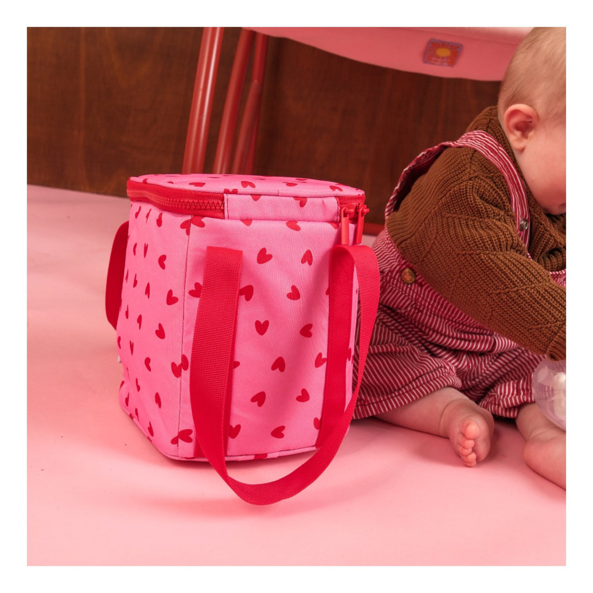 Sac isotherme biberons — Atelier Wagram — Cœurs rouges fond rose — autre vue 2 | Appart 17 Bruxelles