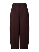 PCPAM Pantalon barrel taille haute en coton — Pieces — Chocolate Plum — packshot | Appart 17 Bruxelles