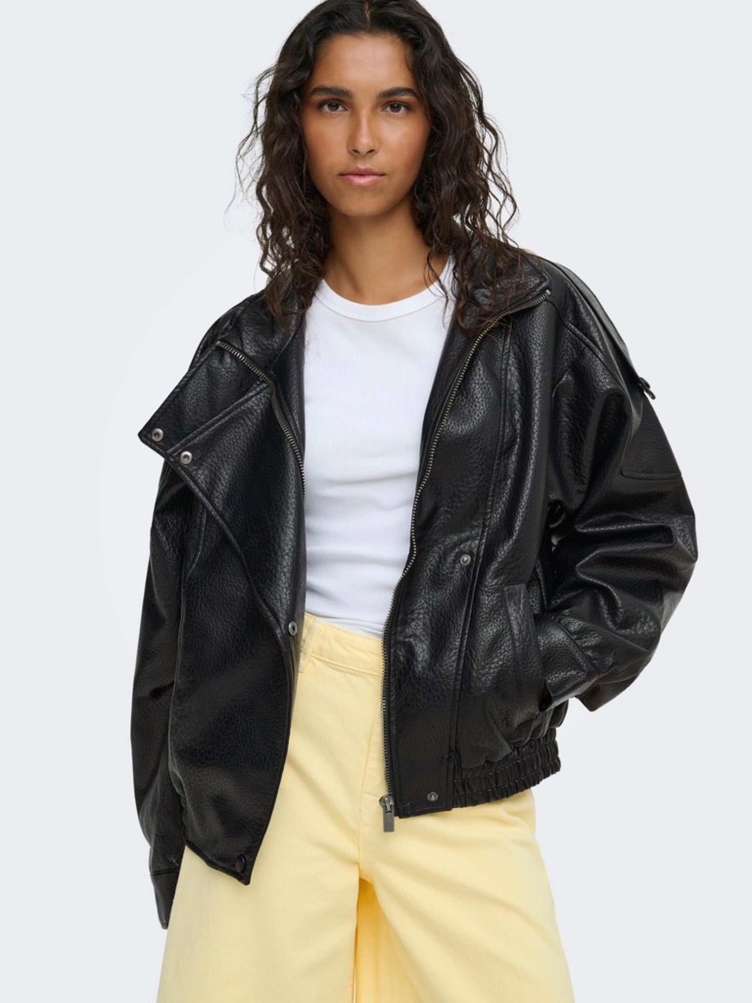 JDYRAYE Bomber oversize effet cuir — Noir — vue 7