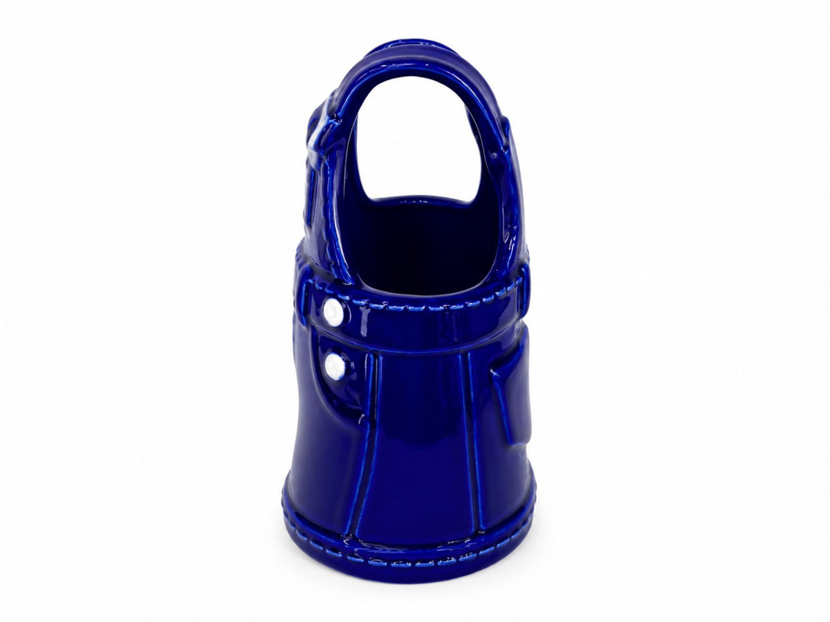 Vase Salopette en céramique bleue — Upside Stories — Bleu — mise en situation 6 | Appart 17 Bruxelles