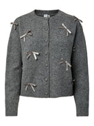 YASFRILO Cardigan boutonné en maille avec nœuds en ruban — YAS — Dark Grey Melange — packshot | Appart 17 Bruxelles