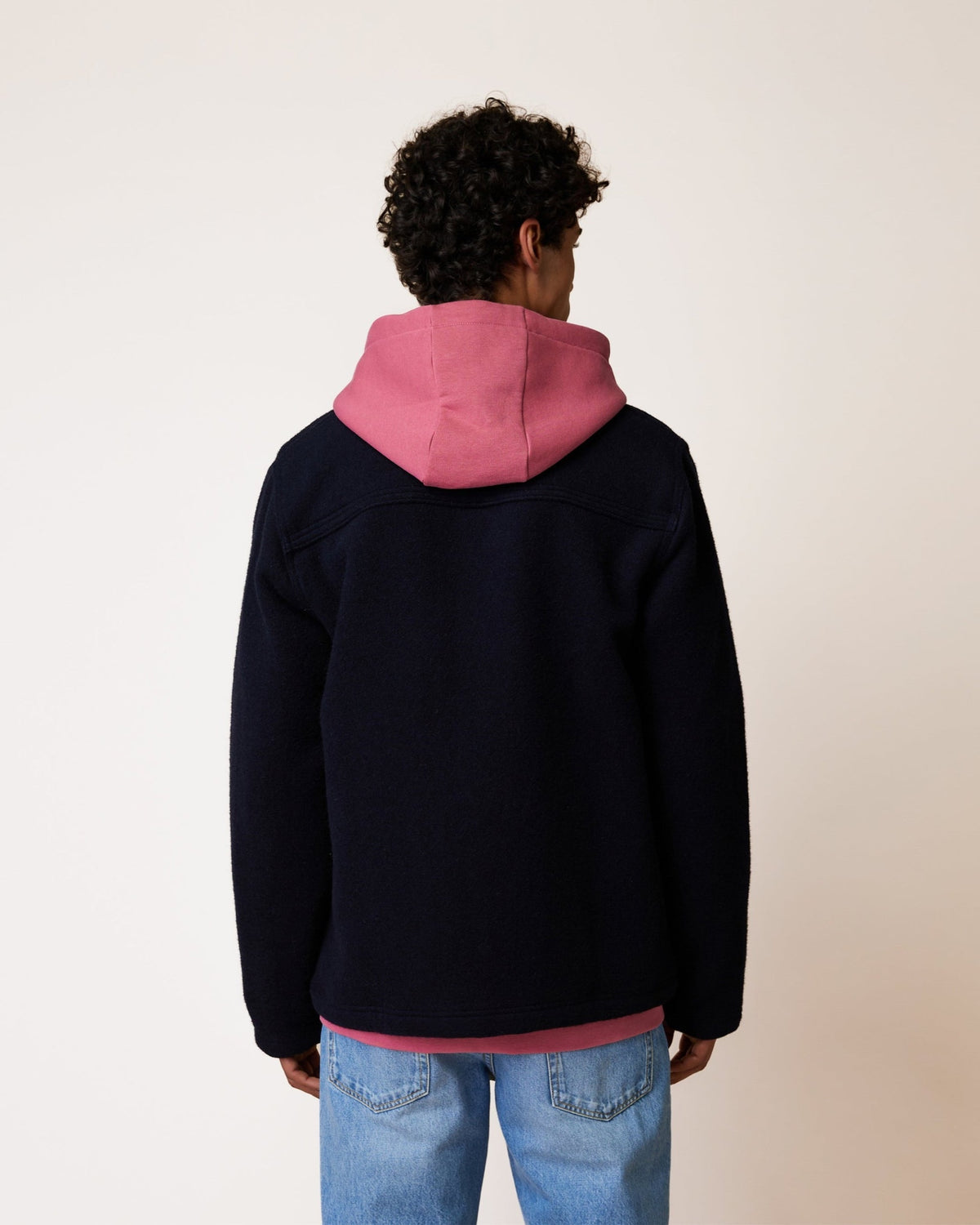 LORGE Veste workwear en lainage italien, poches plaquées — FAGUO — Bleu marine — porté 5 | Appart 17 Bruxelles