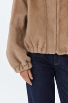 JOSIE Blouson en fausse fourrure — Taupe — vue 4